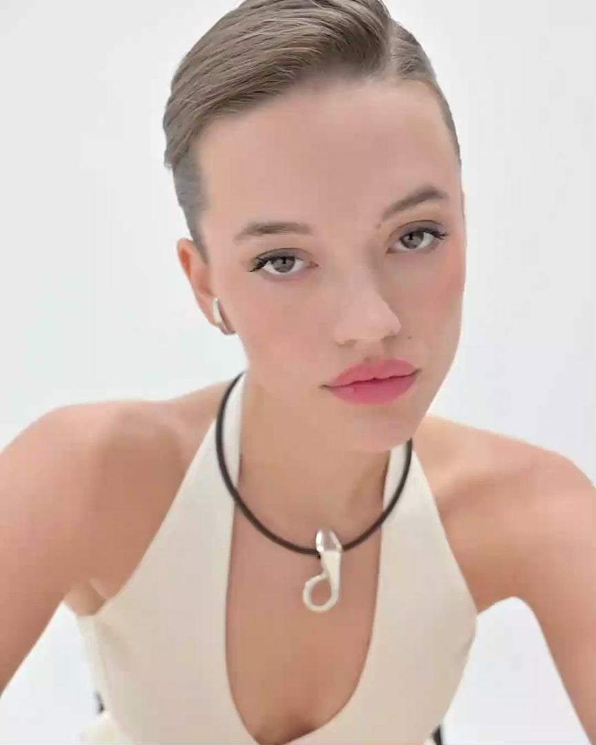 Naja Necklace