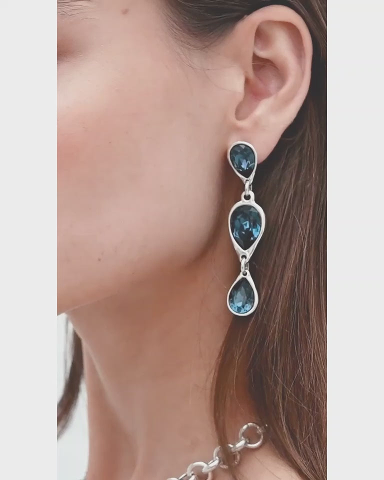 
                  
                    Load and play video in Gallery viewer, Palace Earrings
                  
                