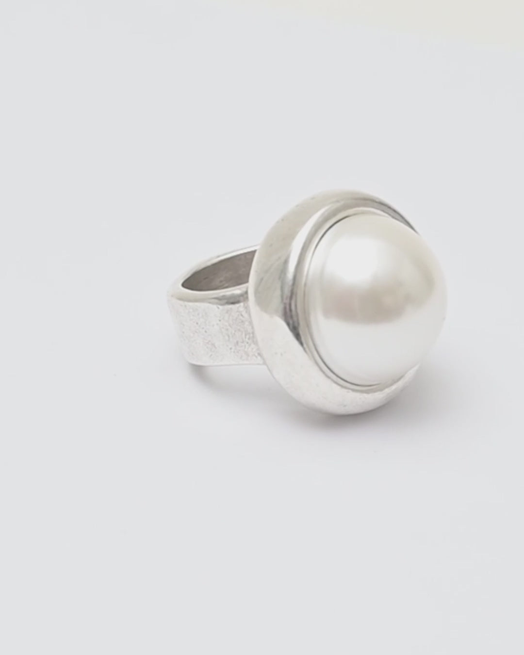 Noble Ring