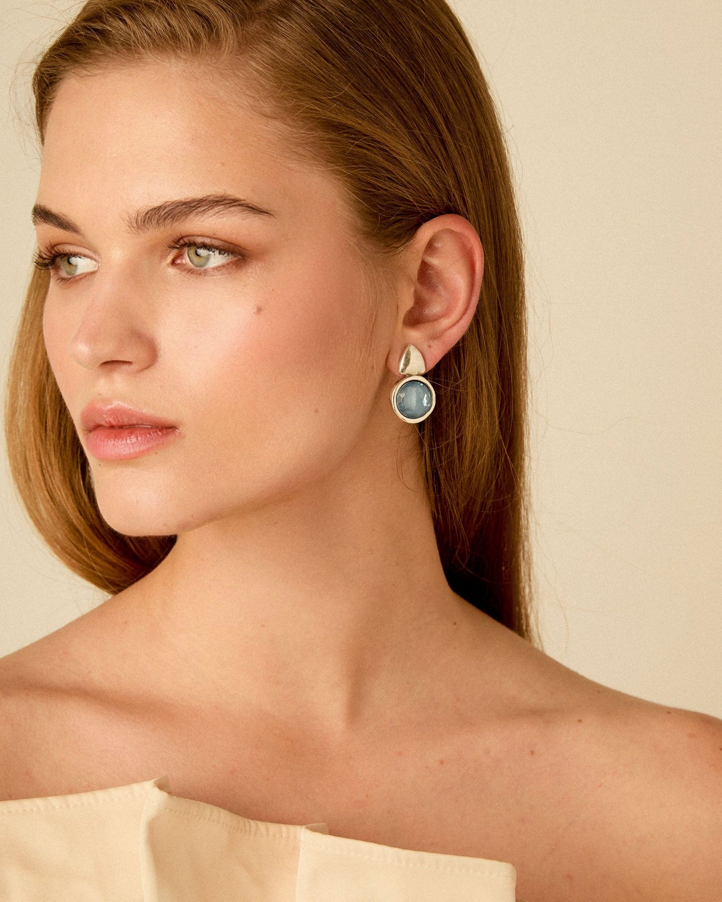 
                  
                    Honor Earrings
                  
                