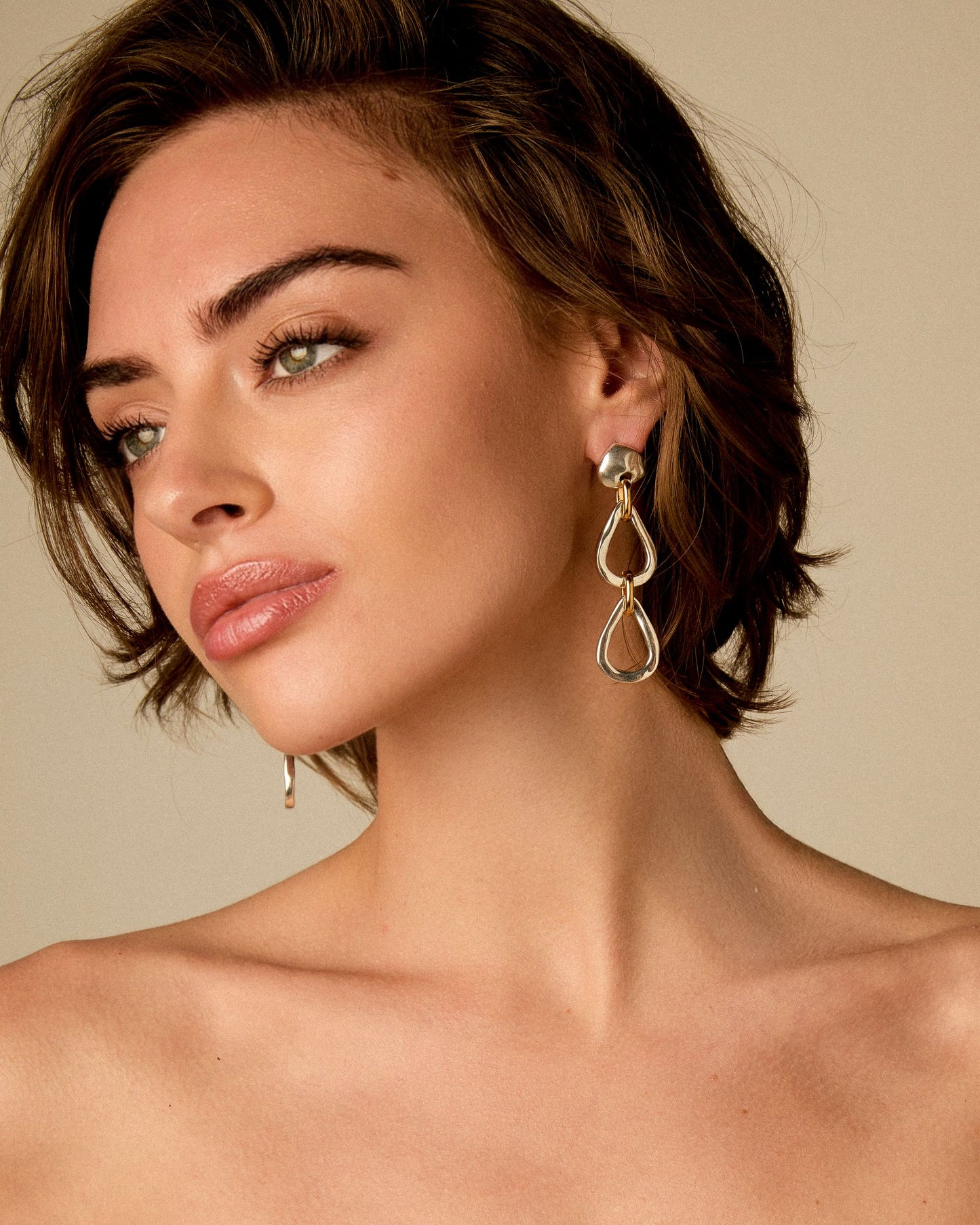 
                  
                    Pendientes largos eslabones Impetus
                  
                