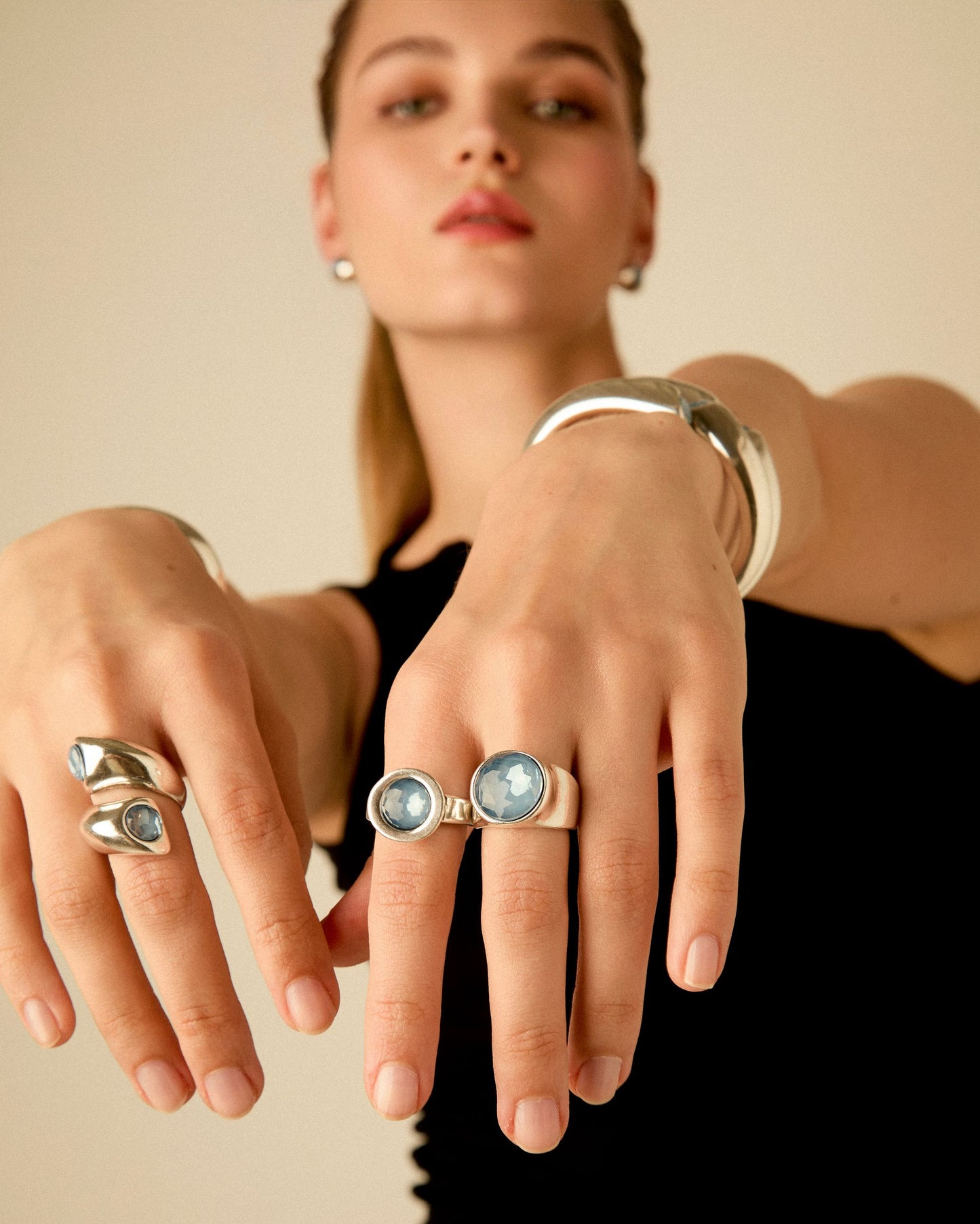 
                  
                    Sterling silver plated signet ring with Swarovski crystal combined with matching jewelry pieces
                  
                