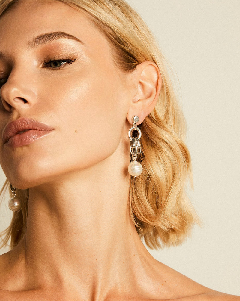 
                  
                    Marilyn Earrings
                  
                